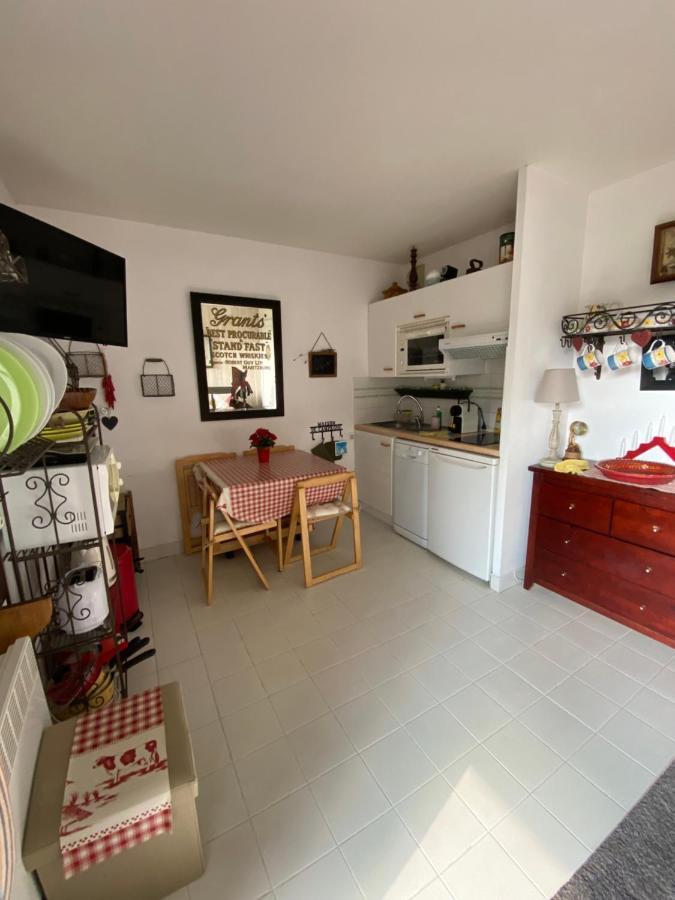 Studio En Rez De Jardin -"Le Petit Nid" A Trouville エクステリア 写真